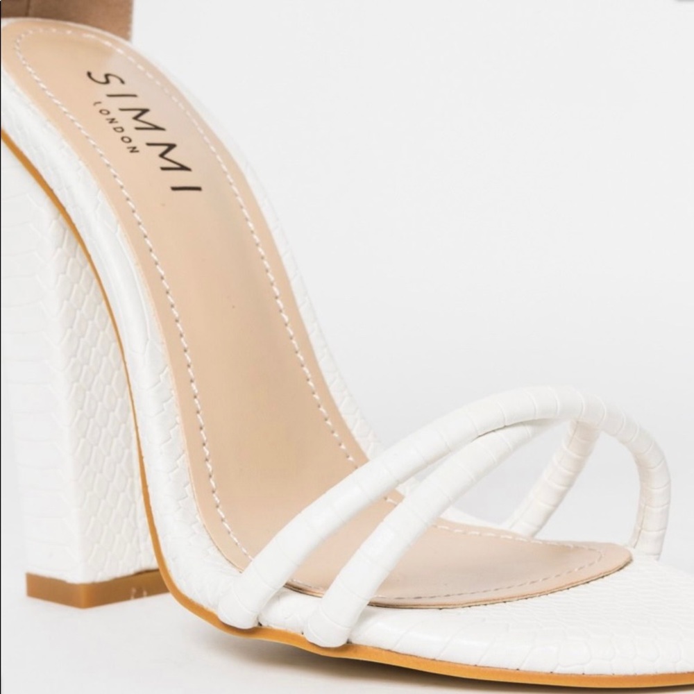 White snake block heel